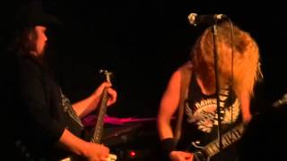 Nashville Pussy - Hate &amp; Whiskey + High As Hell 18/03/2016 Razzmatazz 3, Barcelona