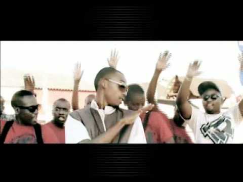 The Runners Feat. F-Kay- Boa Cena (Official Music Video)