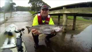 preview picture of video 'Wild West Long Weekend - fishing around the western area of Victoria'