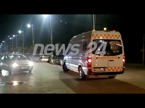 Momente paniku në Berat, 38-vjeçari bie pa ndjenja në rrugë, qytetarët i japin ndihmën e parë