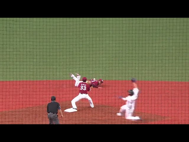 【9回裏】イーグルス・三好 ピンチの芽を摘むファインプレー‼ 2018/4/10 Bs-E