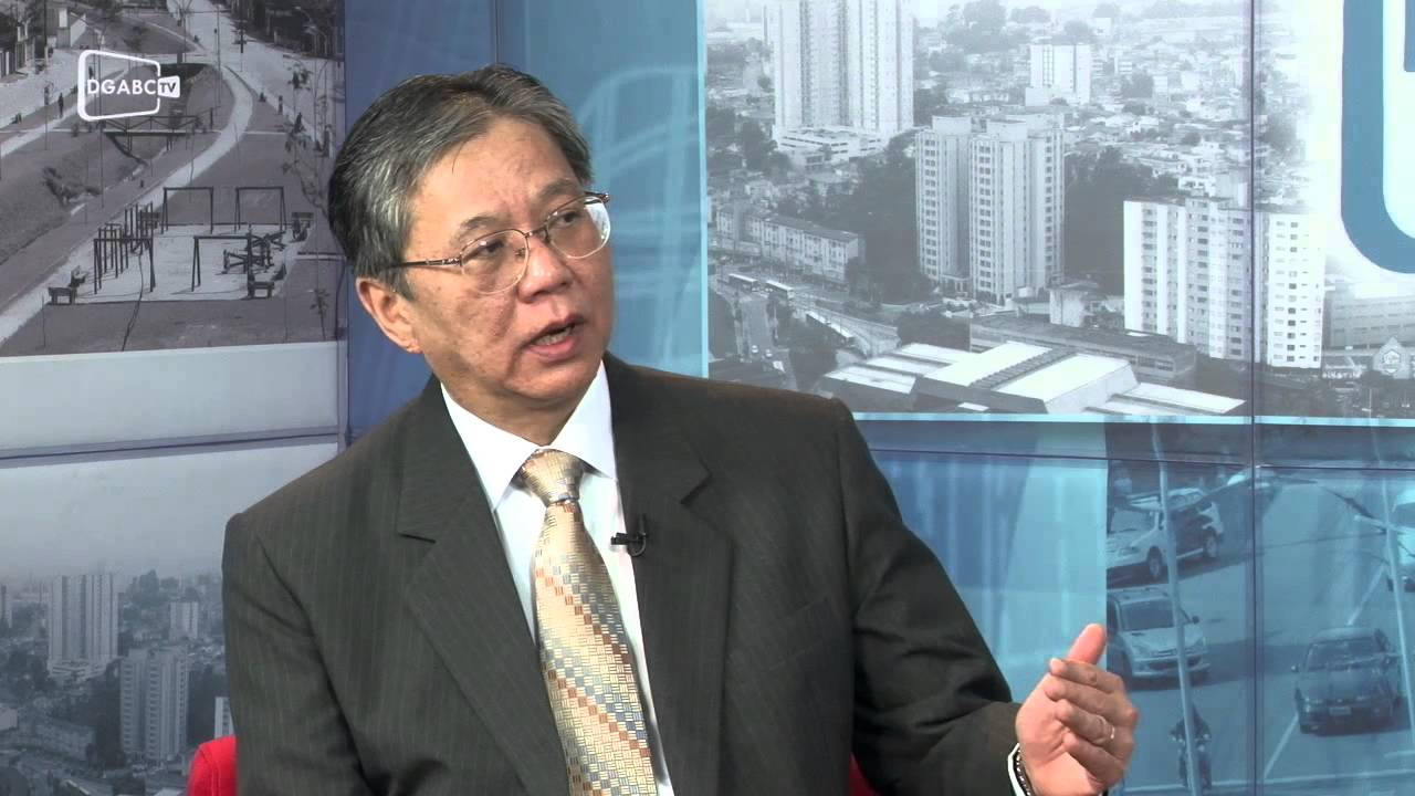 Primeiro semestre de 2013 atinge índice histórico de vendas; confira trecho da entrevista com presidente da Anfavea