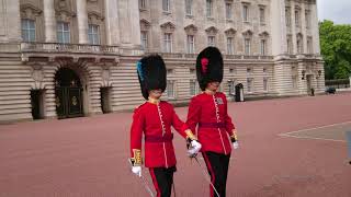 Buckingham Palace - Changing of the Guard (Full Version) [4K]