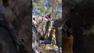 Video thumbnail of Graviton, 7a. Fontainebleau