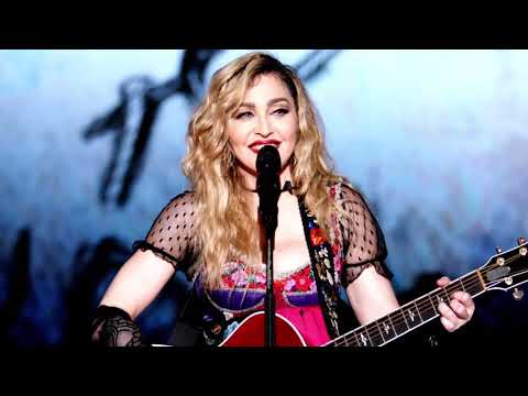 Madonna - 16. Rebel Heart (Rebel Heart Tour LIVE)