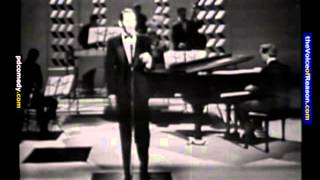 Frank Sinatra, 'The Lady Is A Tramp"