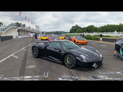 £2 Million Porsche 918 Spyder loading into trailer!