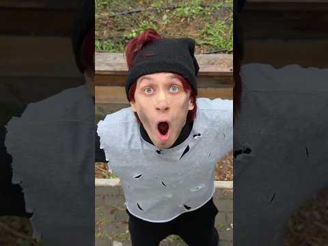 حبيب فقير ضد حبيبة فقيرة: معركة الدجاج! 🍗😱😂 (إكسسوار مزيف، مشهد تمثيلي) #الإمارات #ترند #فايرل