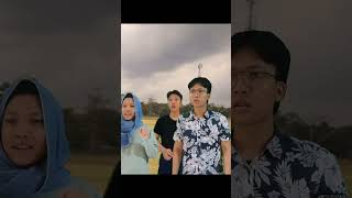 Download lagu Tendangan si Madun #shorts mp3