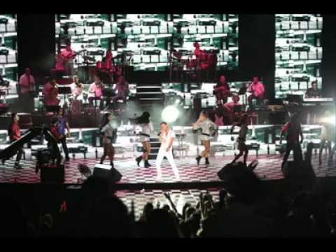 Serdar Ortaç-Loş slayt video 2010 un en iyilerinden