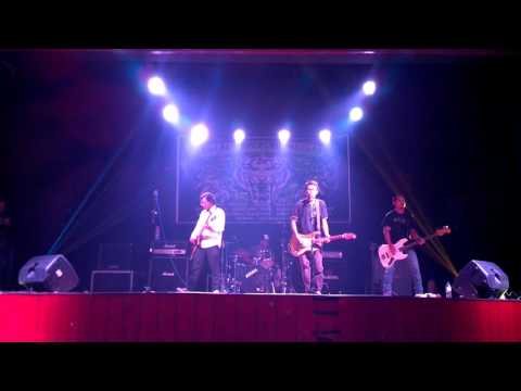 Radiodiffusion - little last chance (live at Semarang Total Underground)