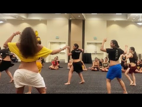 mataniti mou dance class video for girl 💃💃 #tahiti #dancestudio #dancepractice #dancesteps #dance