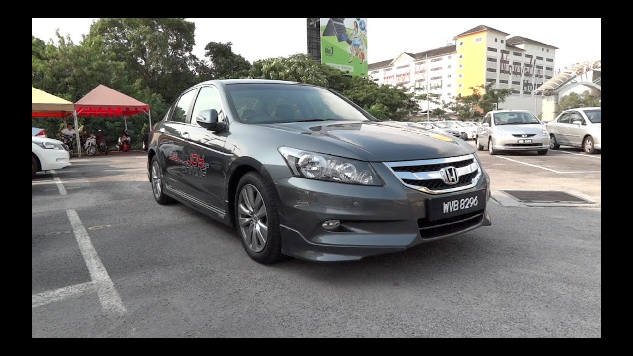 2011 Honda Accord 2.4 Start-Up and Full Vehicle Tour