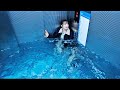 Light Shop TV Series Girl Trapped In Flooded Elevator Had To Find Her Light Bulb To Survive