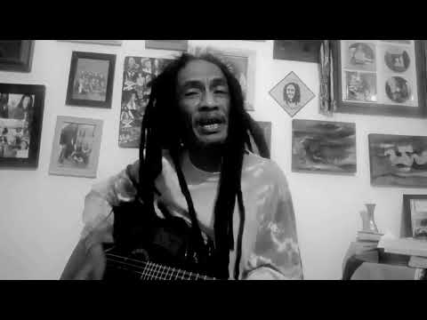 She hold me down - Fredi Marley ( Acoustic at home )