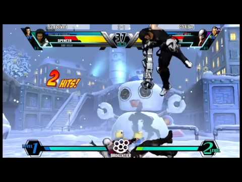 Combofiend vs Bee PART 1 @ THE BROKENTIER BOOTH - SCR 2013