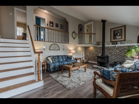Long Island Real Estate For Sale - Video Tour of 42 Sachem Drive, Mastic, NY
