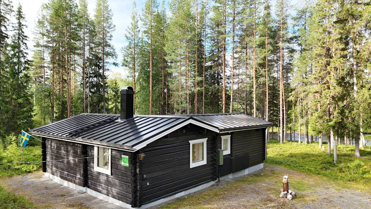 3 rum Vinterbonat fritidshus på Foskrosvägen 25 Storån - Idre Älvdalens kommun - video