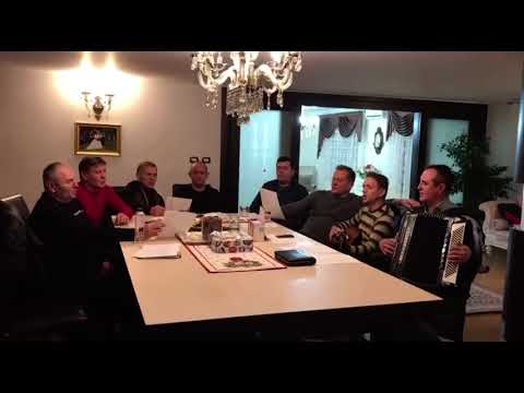 Aurel Bobu & Grup Betleem - Unde steaua luminează alergăm si noi