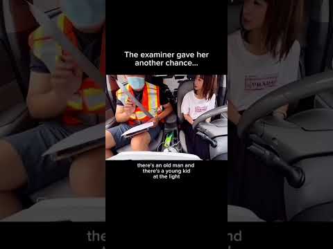 🤣 Funny driving test incident, Try not to laugh driving test fails! 🤣