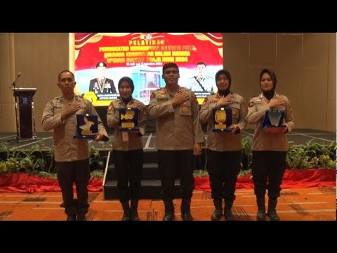 POLDA SUMSEL GELAR LATKATPUAN KEHUMASAN JELANG OPS MANTAP PRAJA