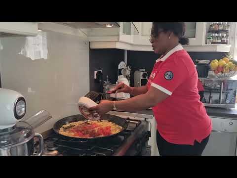 Ma recette de la paella : aux poulet et aux crevettes
