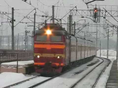 Russian electric locomotive CHS2T