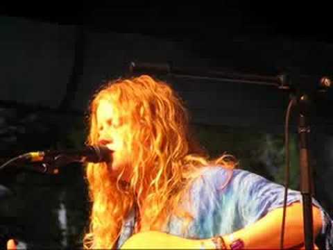 NLFF: Lindsay Ferguson