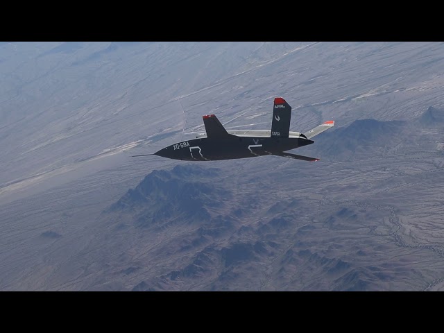 Ударный беспилотник Kratos XQ-58A Valkyrie совершил первый полет
