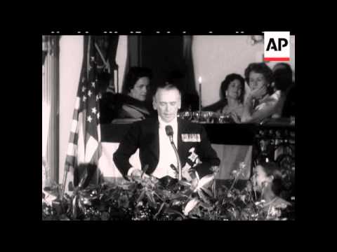 DOUGLAS FAIRBANKS JNR - ACTOR