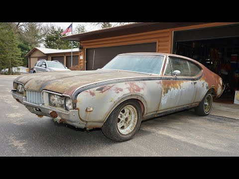 BARN FIND RESCUE! 1968 Hurst/Olds rescued from stock car fate?!