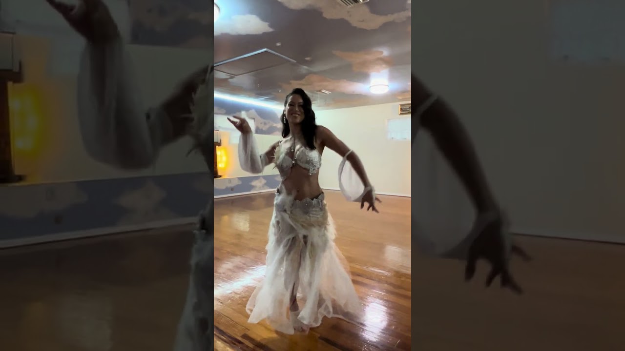 Promotional video thumbnail 1 for Hannah Belly Dance