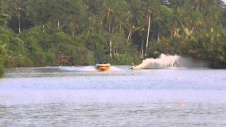 preview picture of video 'Slalom pass @ Discover a dreamspot waterskicamp, Sri Lanka'