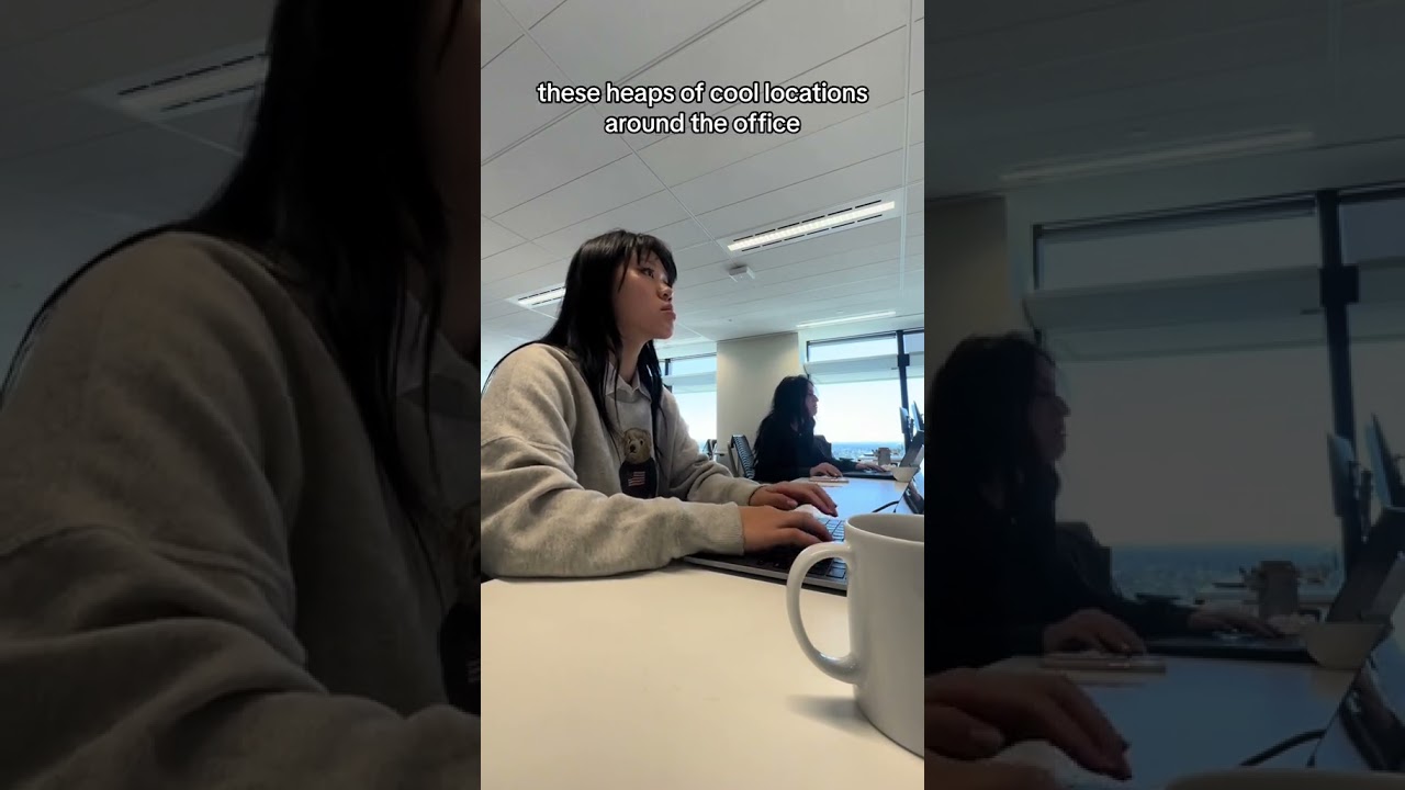 2023 intern experience reveal🎒 Lizzie Cao shares what she got as an Adobe intern #adobelife #shorts