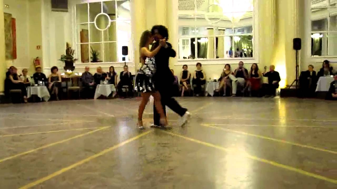 Sebastián Arce &  Mariana Montes   Buscandote Osvaldo Fresedo Ricardo Ruiz   ZARAGOZA ENERO 2010