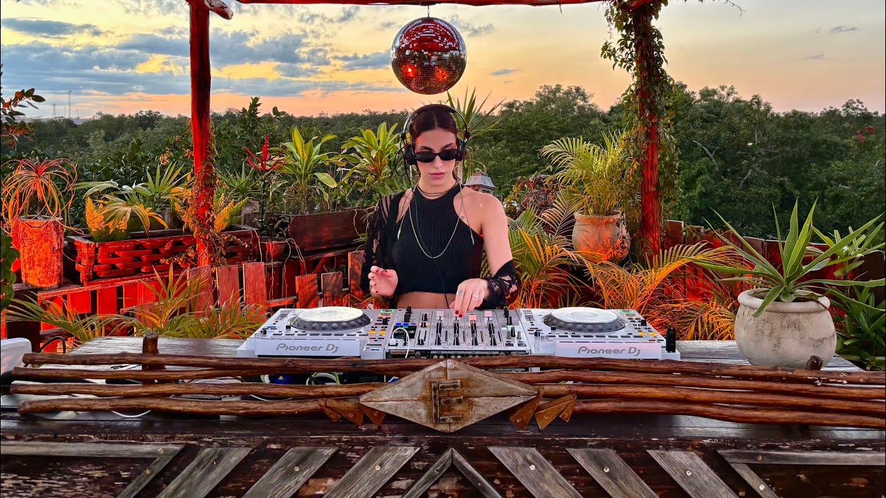 Aphroditeé | House & Indie & Afro Mix 2026 | By @EPHIMERATulum