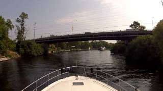 preview picture of video 'Sit Back Sunday - GoPro Cruise Through Bobcaygeon to Pigeon Lake'