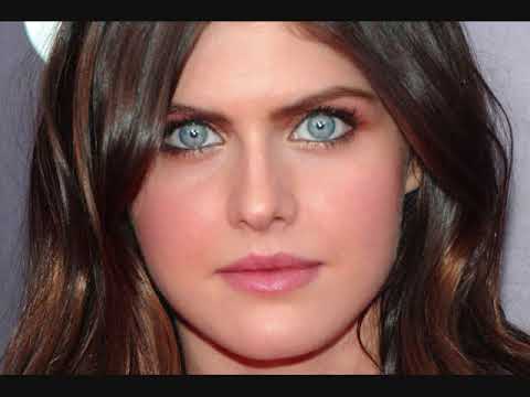 download lagu mp3 mp4 Alexandra Daddario Eye, download lagu Alexandra Daddario Eye gratis, unduh video klip Alexandra Daddario Eye