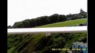 preview picture of video 'Phoenix 2000 slope soaring with my grand daughter at Felixstowe cliffs'