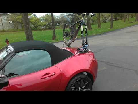 Seasucker Bike Mount on 2016 Mazda MX-5