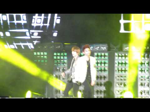 111002 MBC Busan Charity Power Concert Mr.simple Ryeowook focus