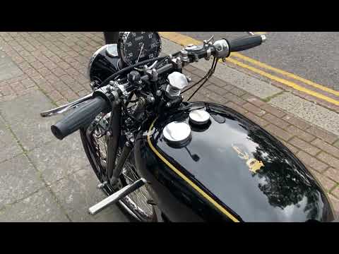 Vincent Black Shadow 998cc