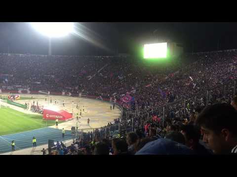 "Los de Abajo "y vamos leon, vamos los leones" + gol de Pinilla vs San Luis 02/2018" Barra: Los de Abajo &bull; Club: Universidad de Chile - La U