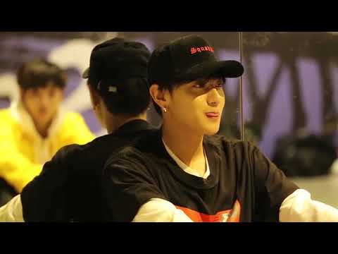 180409 Z.TAO & team CPOP at SDC behind the scene