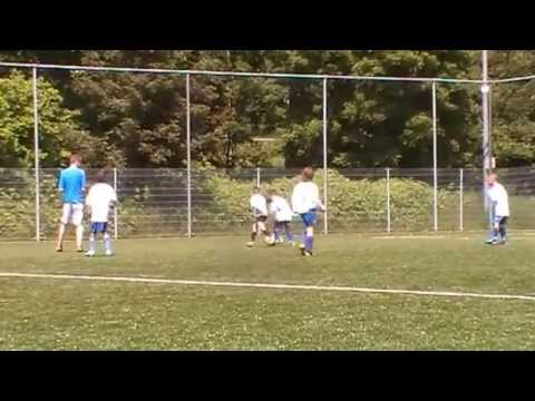 DVO 32 F1 op het Robin van Persie E&F toernooi bij VDL