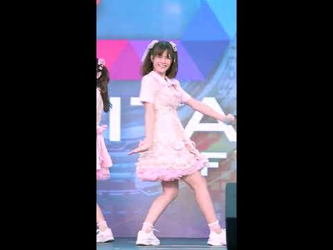 The Glass Girls - ปั่นป่วน Japanese Ver. (Eiweiw/FANCAM) : Digital Your Life 2020