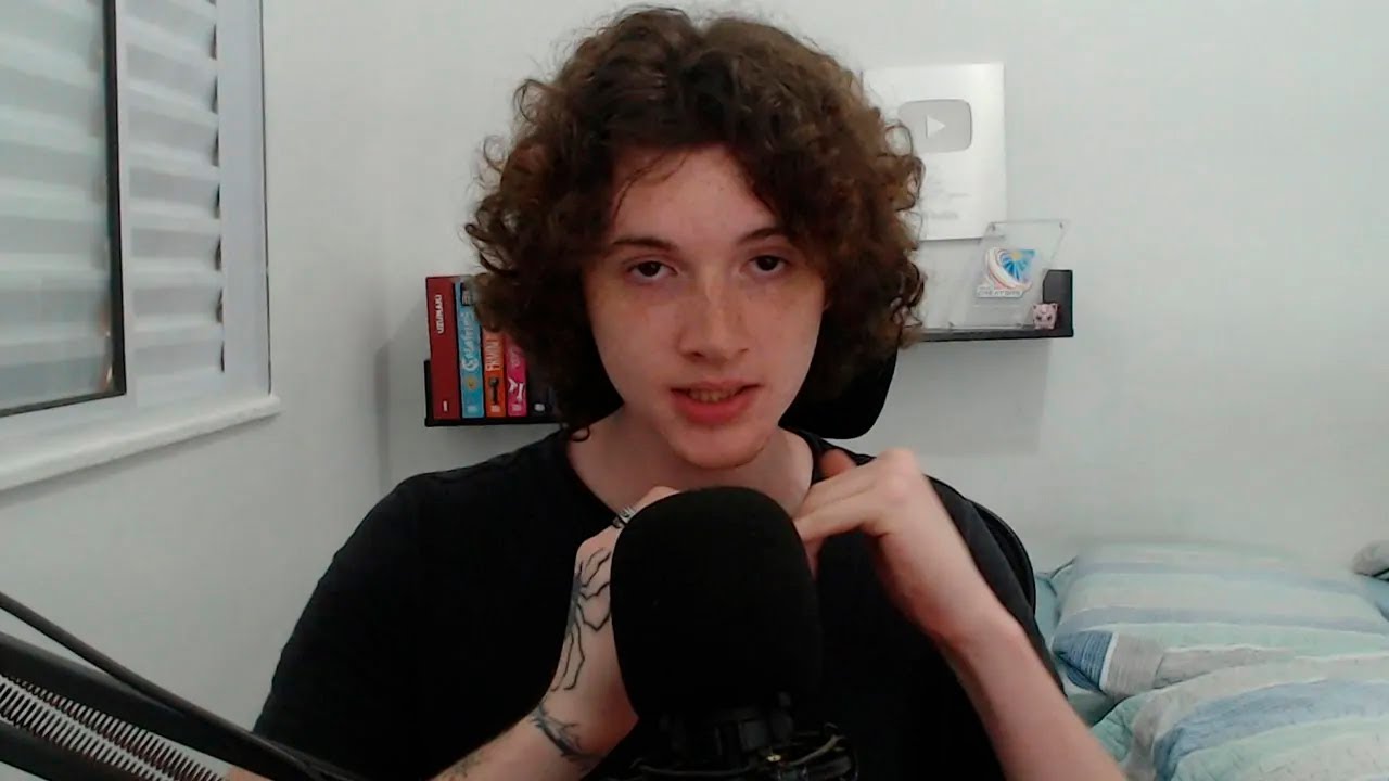 tenho 20 anos, se vc tem 13,14,15 ou 16 pfv assista esse vídeo!