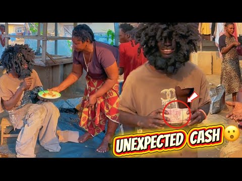 A HOMELESS MAN BEGGED FOR FOOD… HER KINDNESS CHANGED EVERYTHING #usa #humanity #socialexperiment 