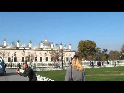 Эзан. 2 мечети: Святая София (АЙ София) и Голубая мечеть (Султанахмет)