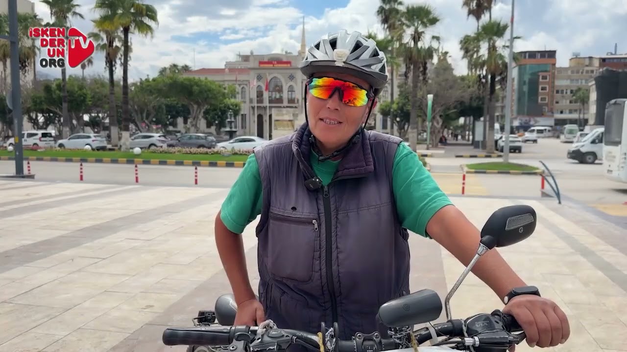Türkiye’yi Bisikletiyle Turluyor